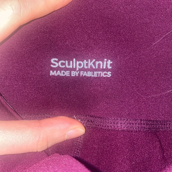 fabletics workout set - Picture 2 of 2